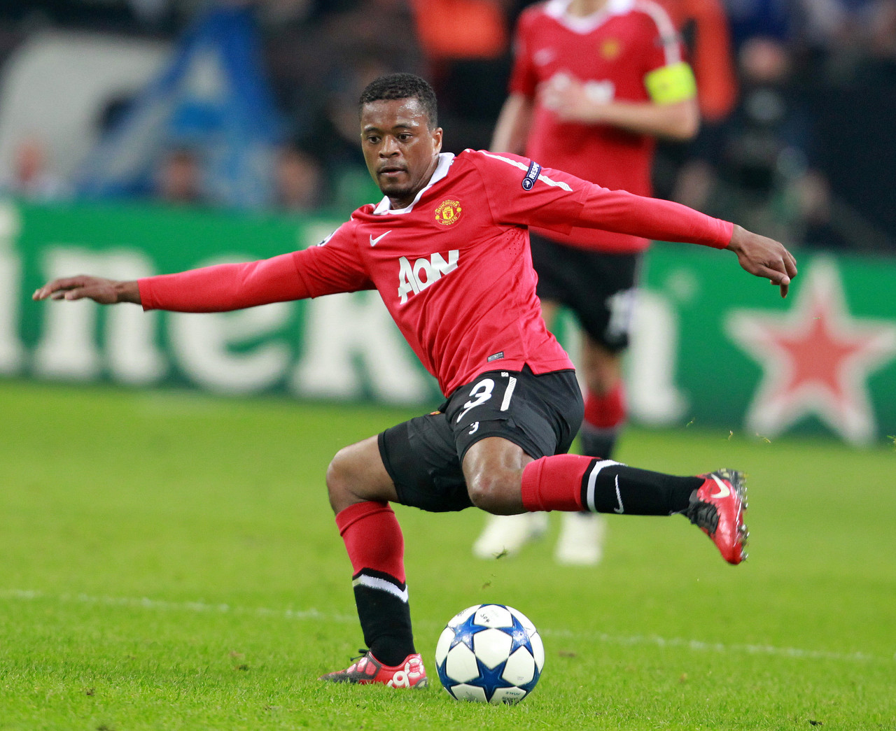 校和社区的 校和社区的